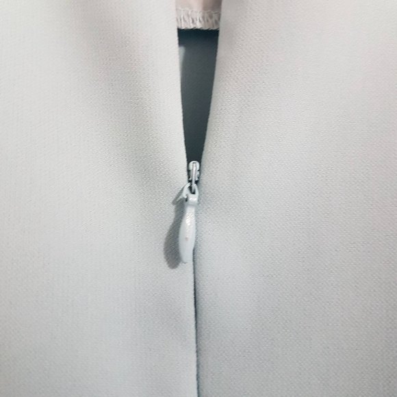 Retro Evening or Day Dress with bottom flare - Picture 8 of 11